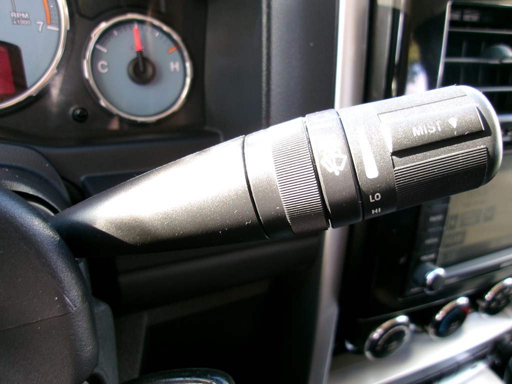 2012 Jeep Liberty Image 78