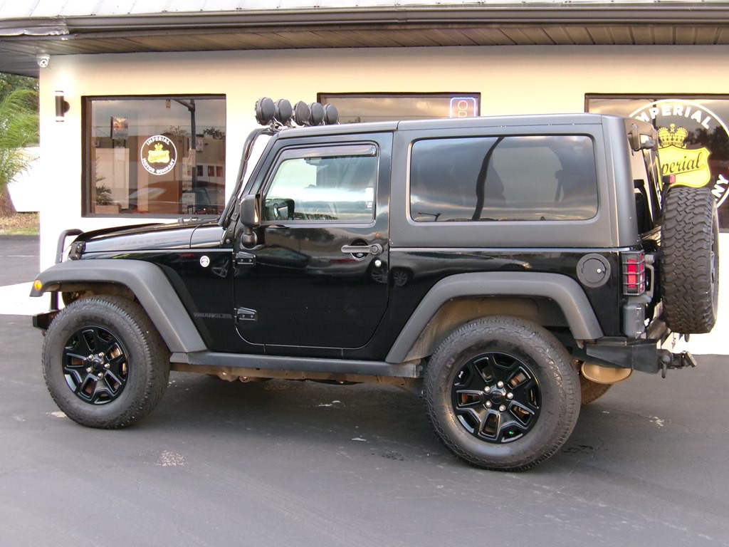 2016 Jeep Wrangler Image 24