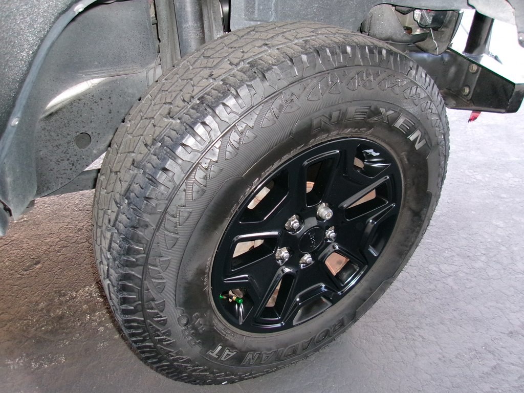 2016 Jeep Wrangler Image 33