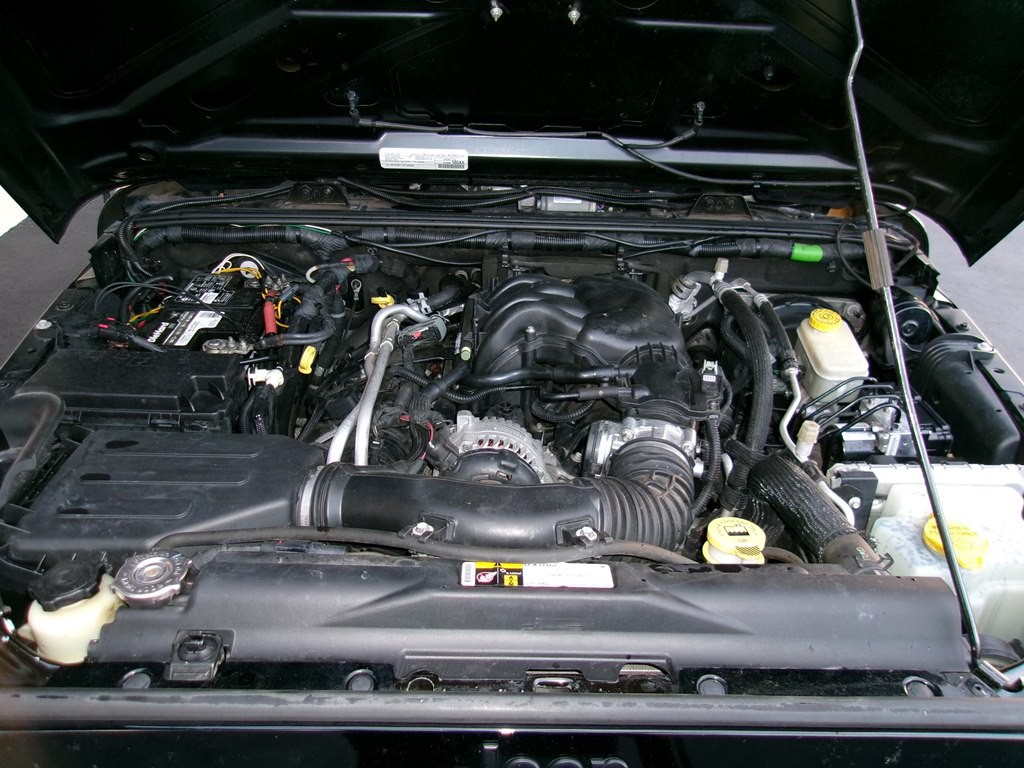 2016 Jeep Wrangler Image 36