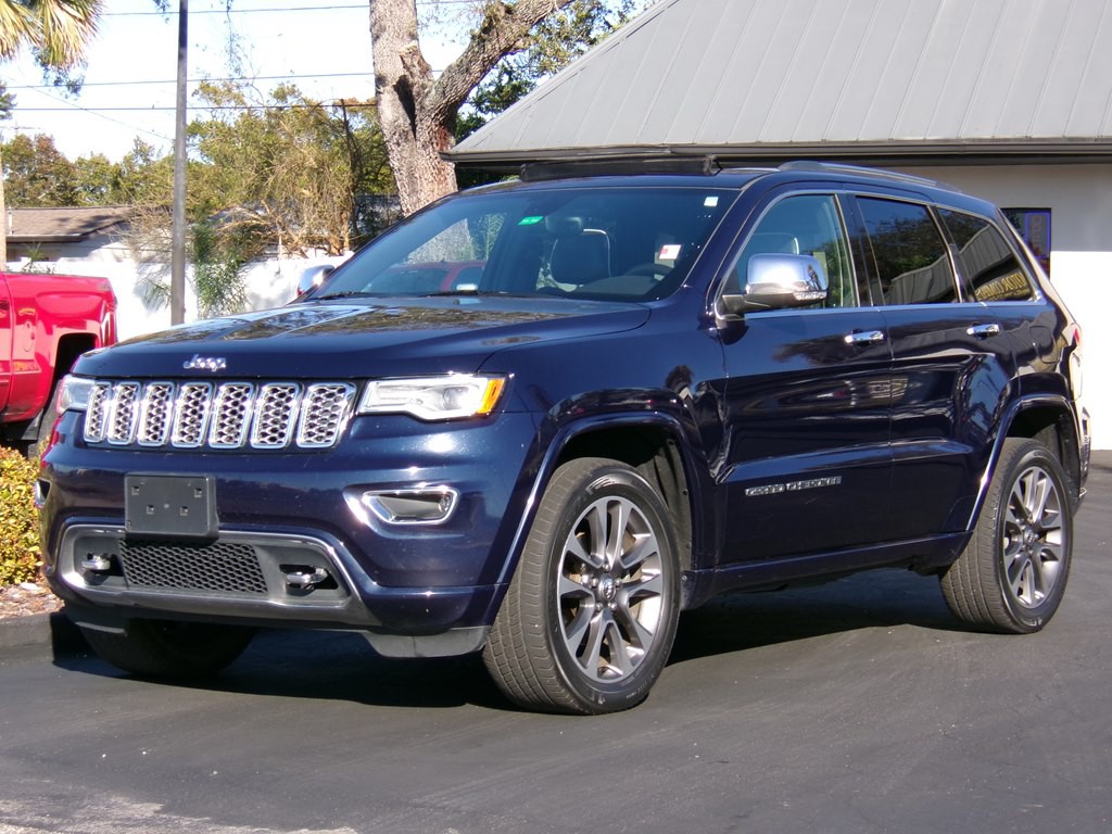 2017 Jeep Grand Cherokee Image 2