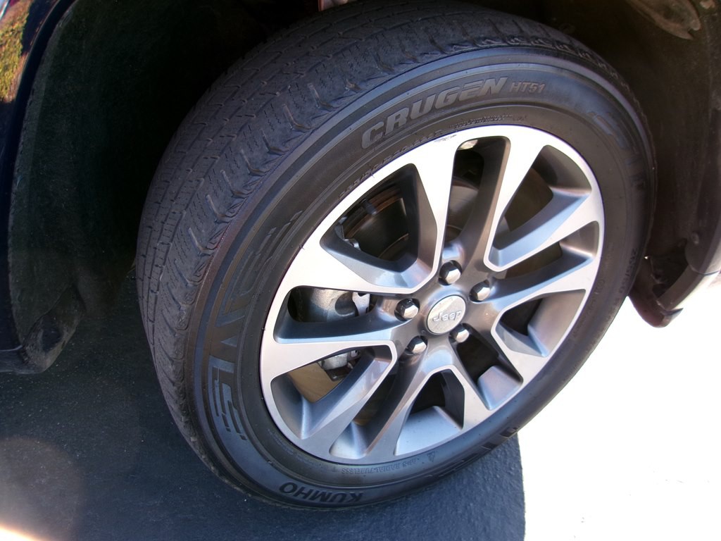 2017 Jeep Grand Cherokee Image 34