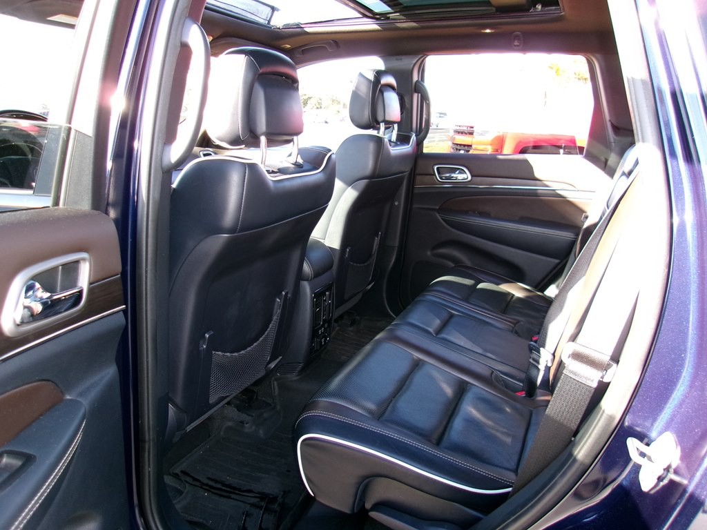 2017 Jeep Grand Cherokee Image 50