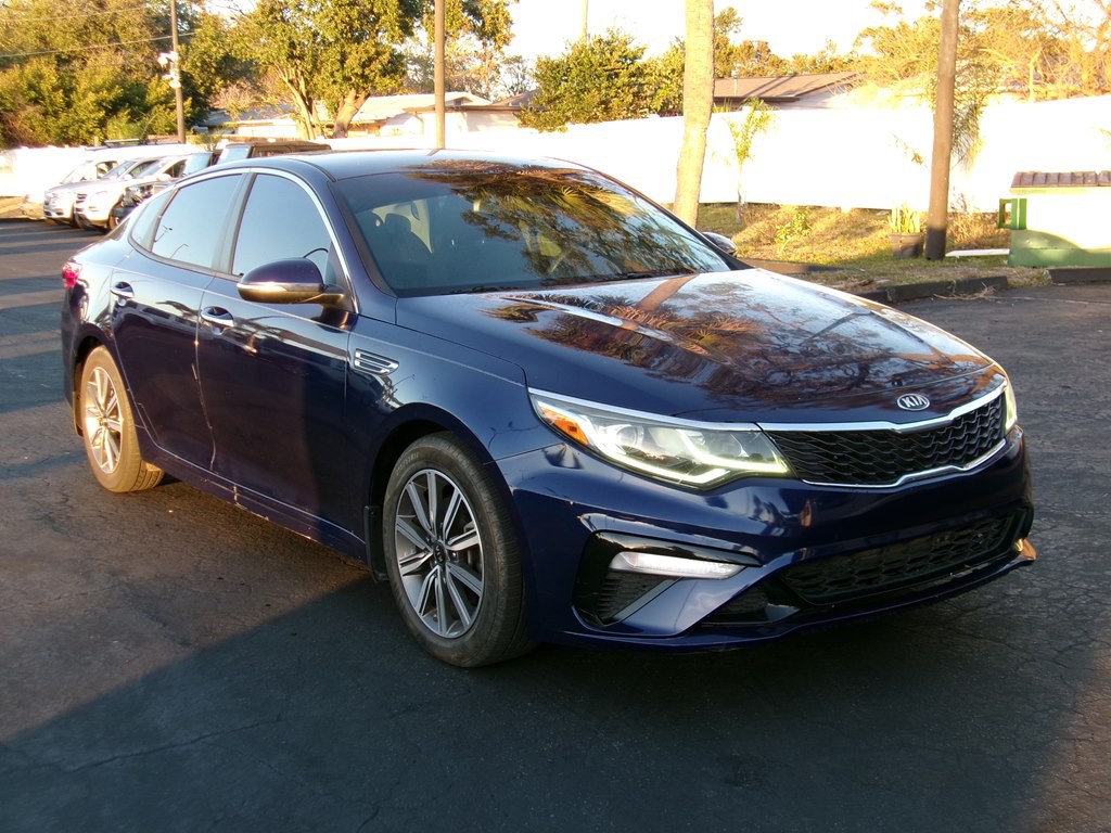 2019 Kia Optima Image 3