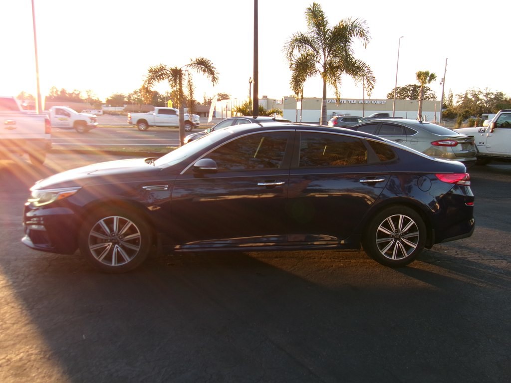 2019 Kia Optima Image 8