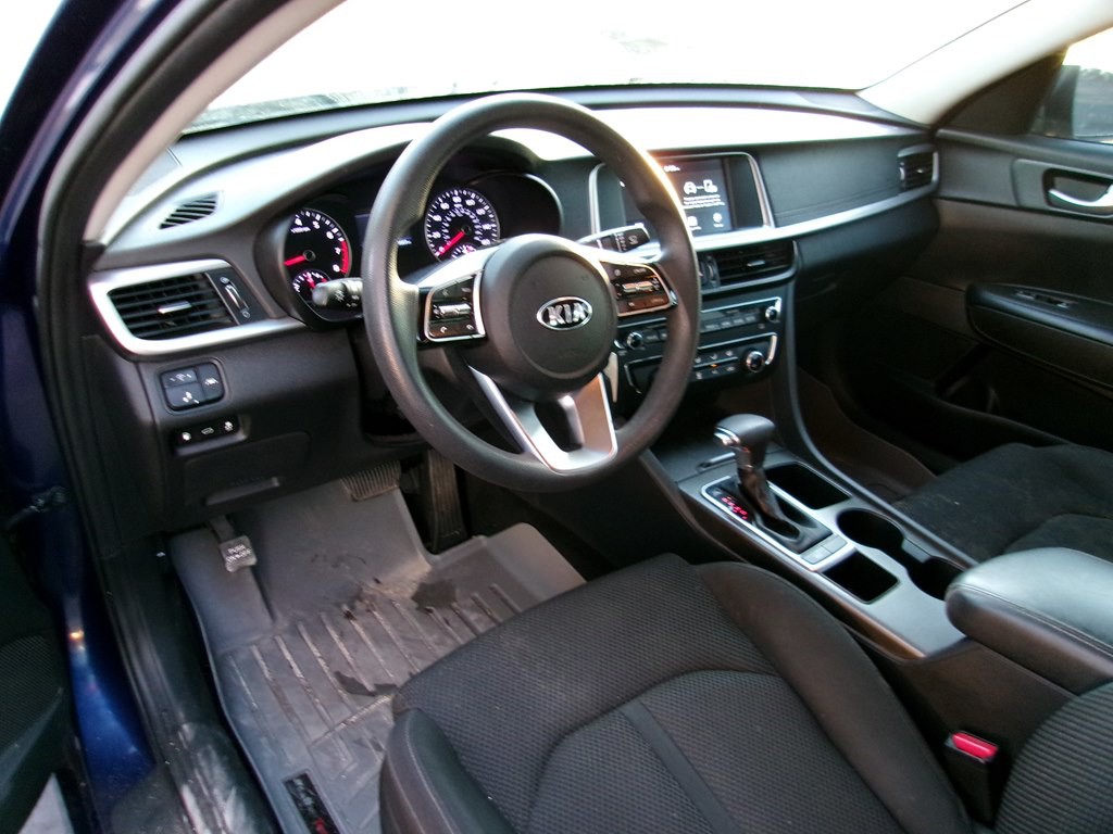2019 Kia Optima Image 11