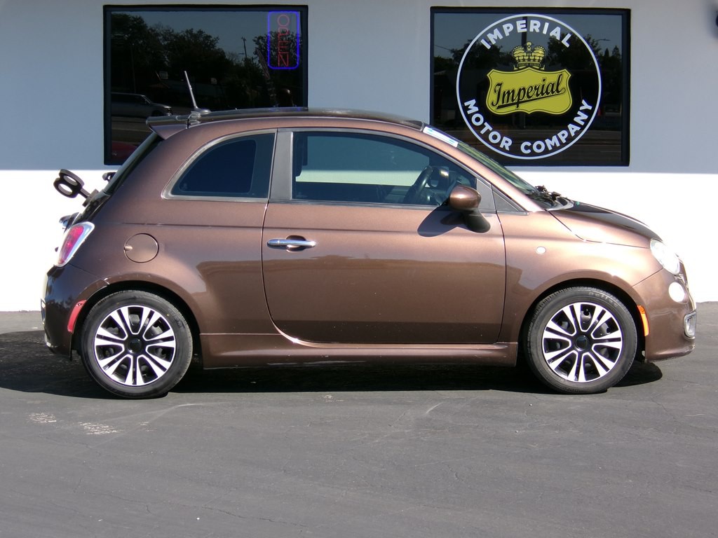 2012 FIAT 500 Image 13