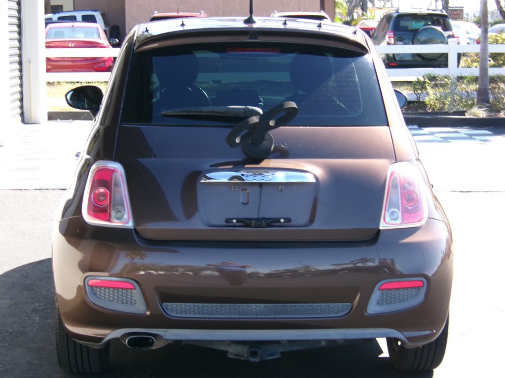 2012 FIAT 500 Image 20