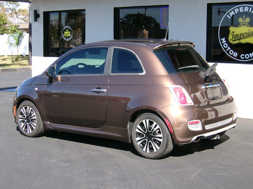 2012 FIAT 500 Image 24