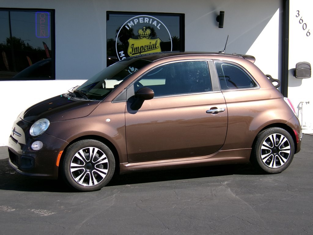 2012 FIAT 500 Image 28