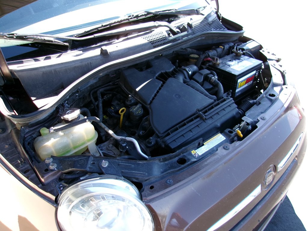 2012 FIAT 500 Image 35