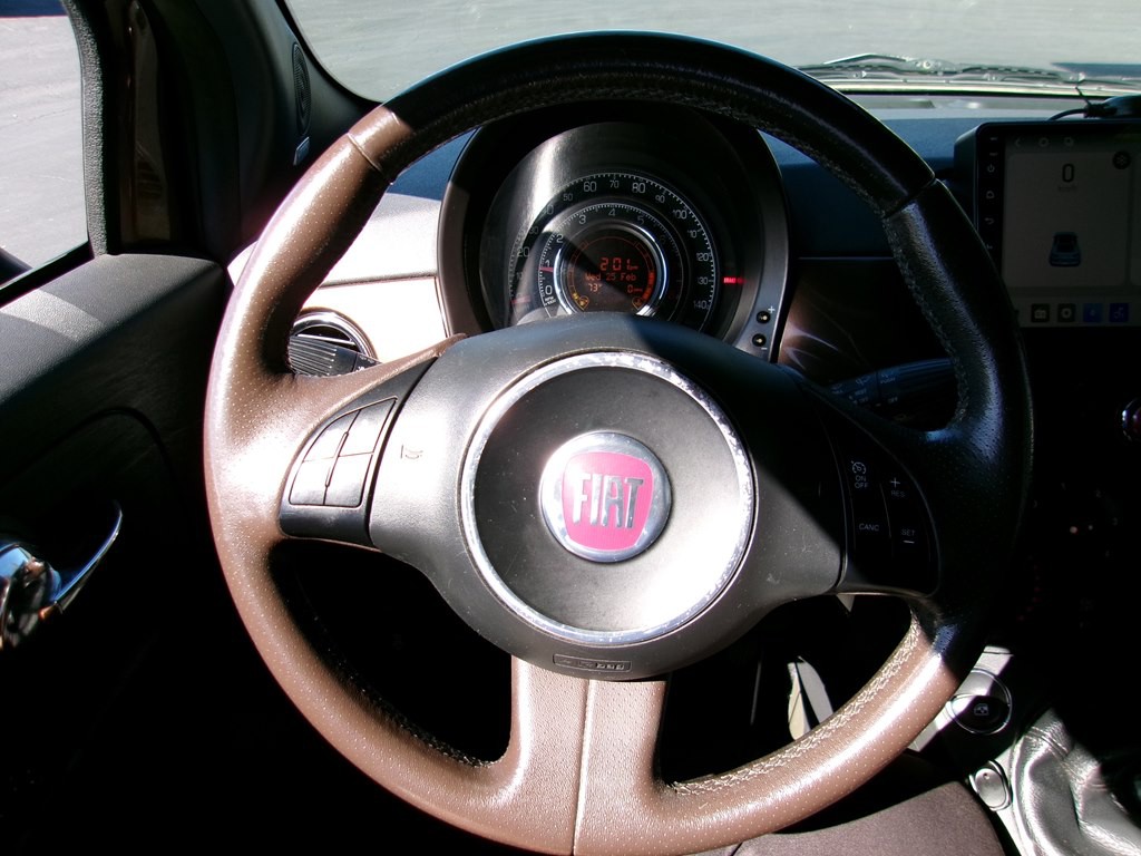 2012 FIAT 500 Image 65