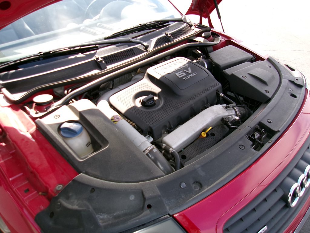 2002 Audi TT Image 45