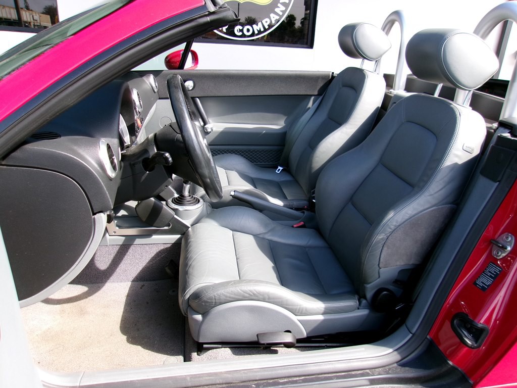 2002 Audi TT Image 65