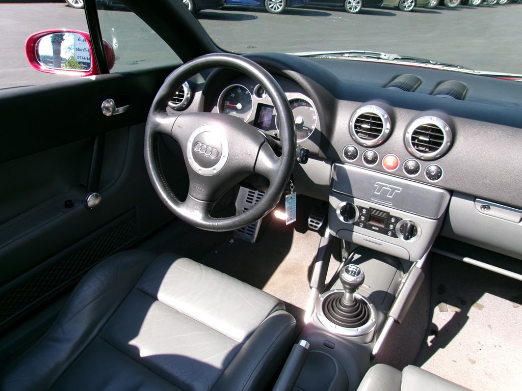 2002 Audi TT Image 70