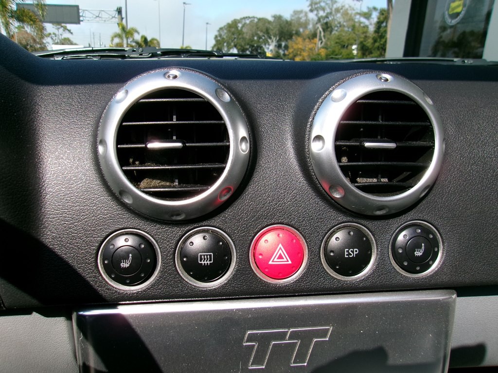 2002 Audi TT Image 82