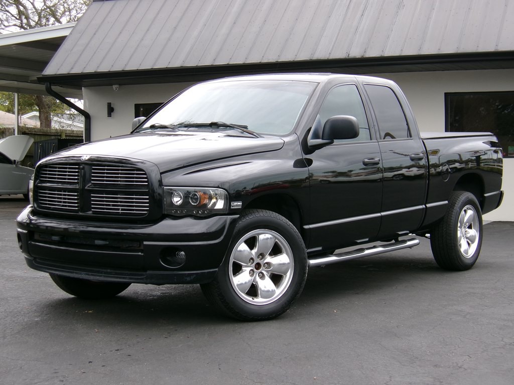 2003 Dodge Ram 1500 Image 1