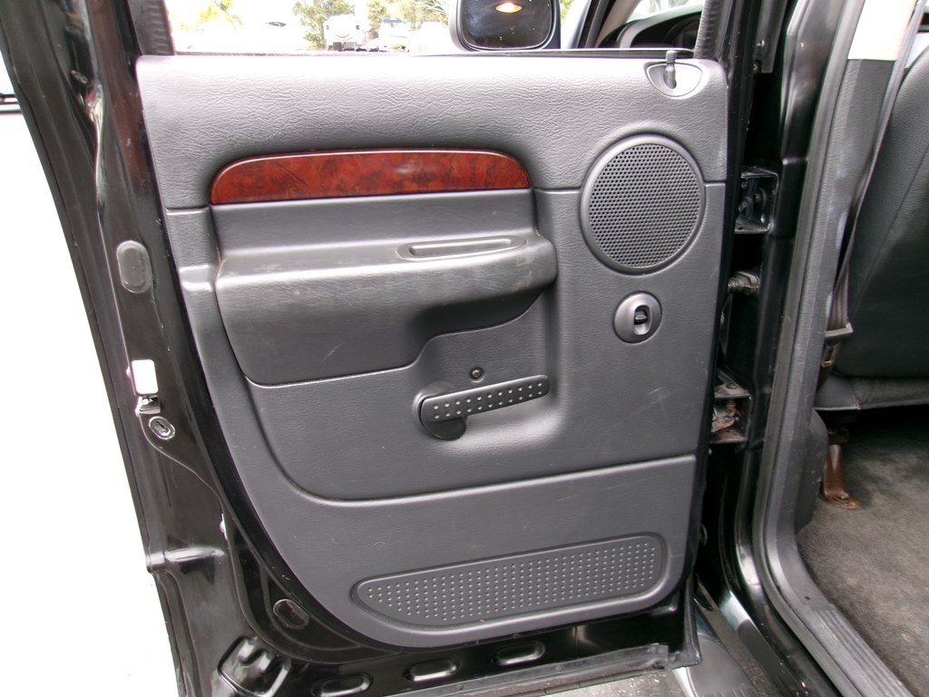2003 Dodge Ram 1500 Image 48