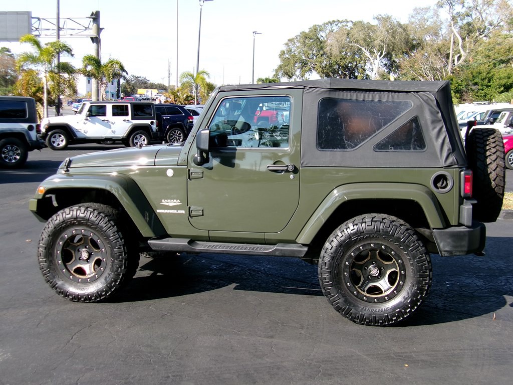 2015 Jeep Wrangler Image 24