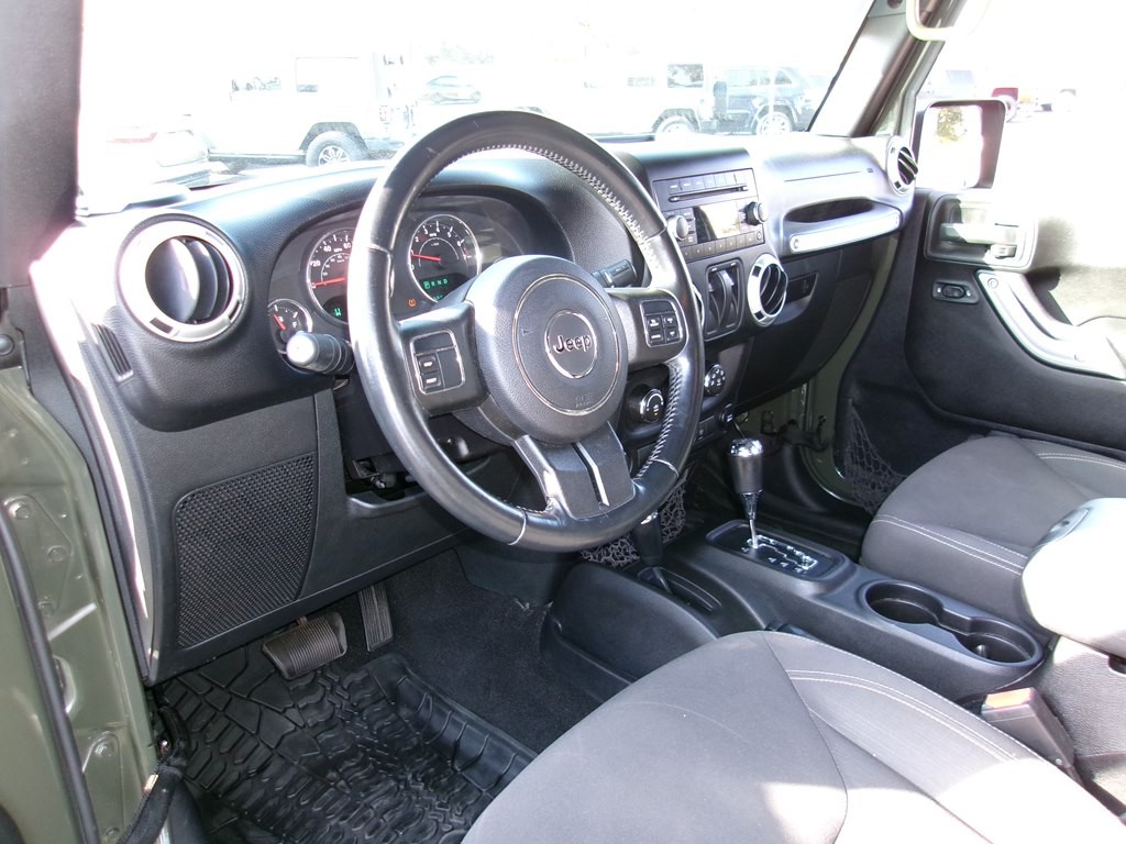 2015 Jeep Wrangler Image 53
