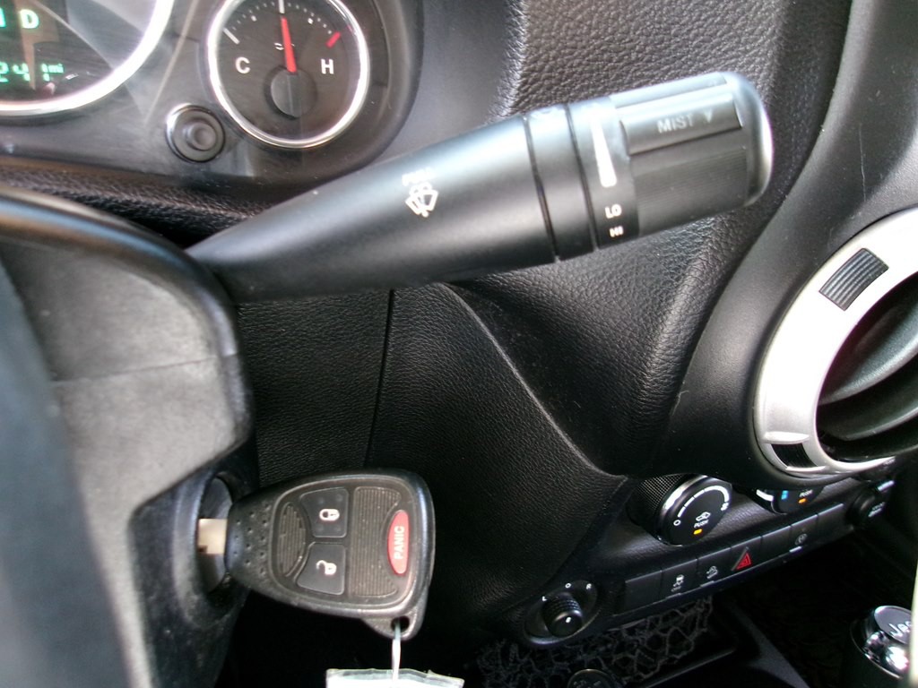 2015 Jeep Wrangler Image 66