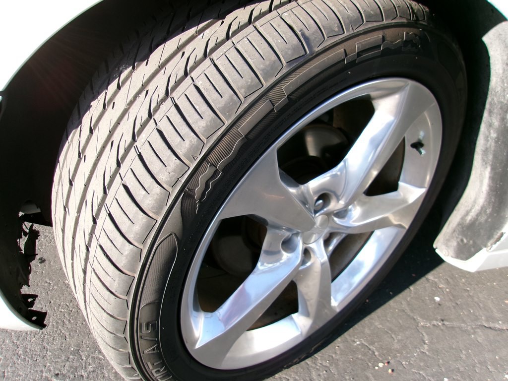 2014 Chevrolet Camaro Image 32