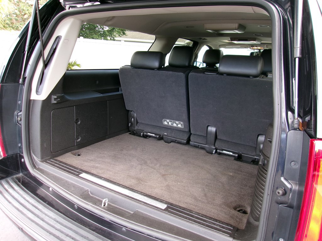 2012 Cadillac Escalade Image 47