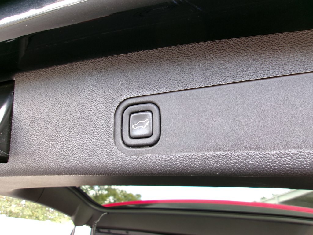 2012 Cadillac Escalade Image 49