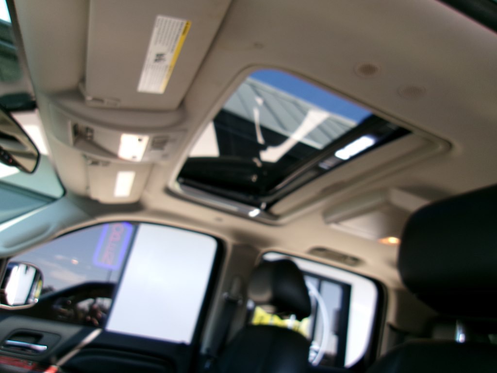 2012 Cadillac Escalade Image 75