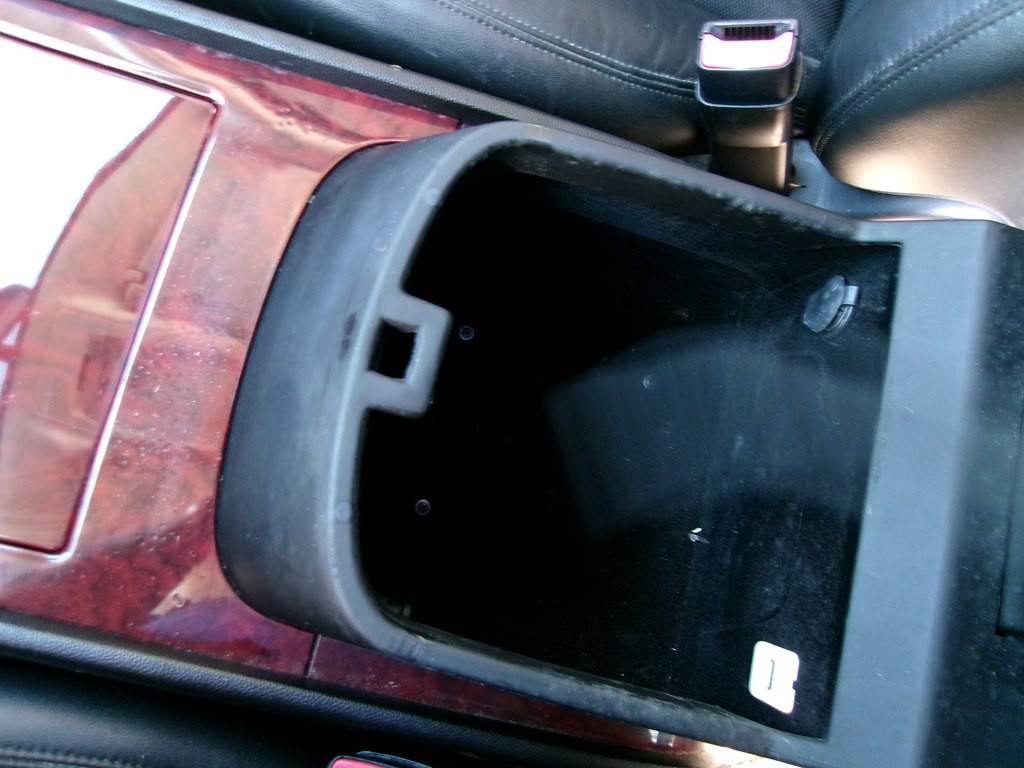 2012 Cadillac Escalade Image 80