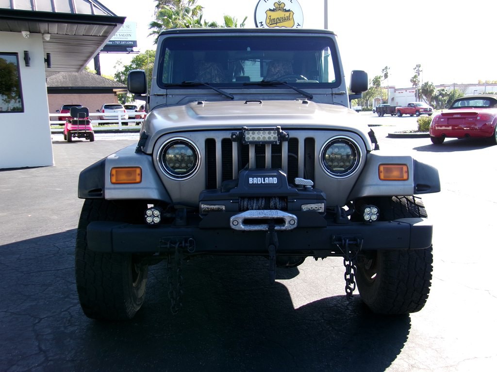 2005 Jeep Wrangler Image 5