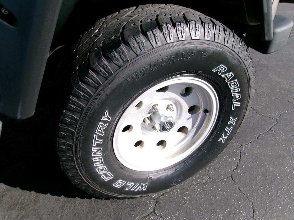 2005 Jeep Wrangler Image 28