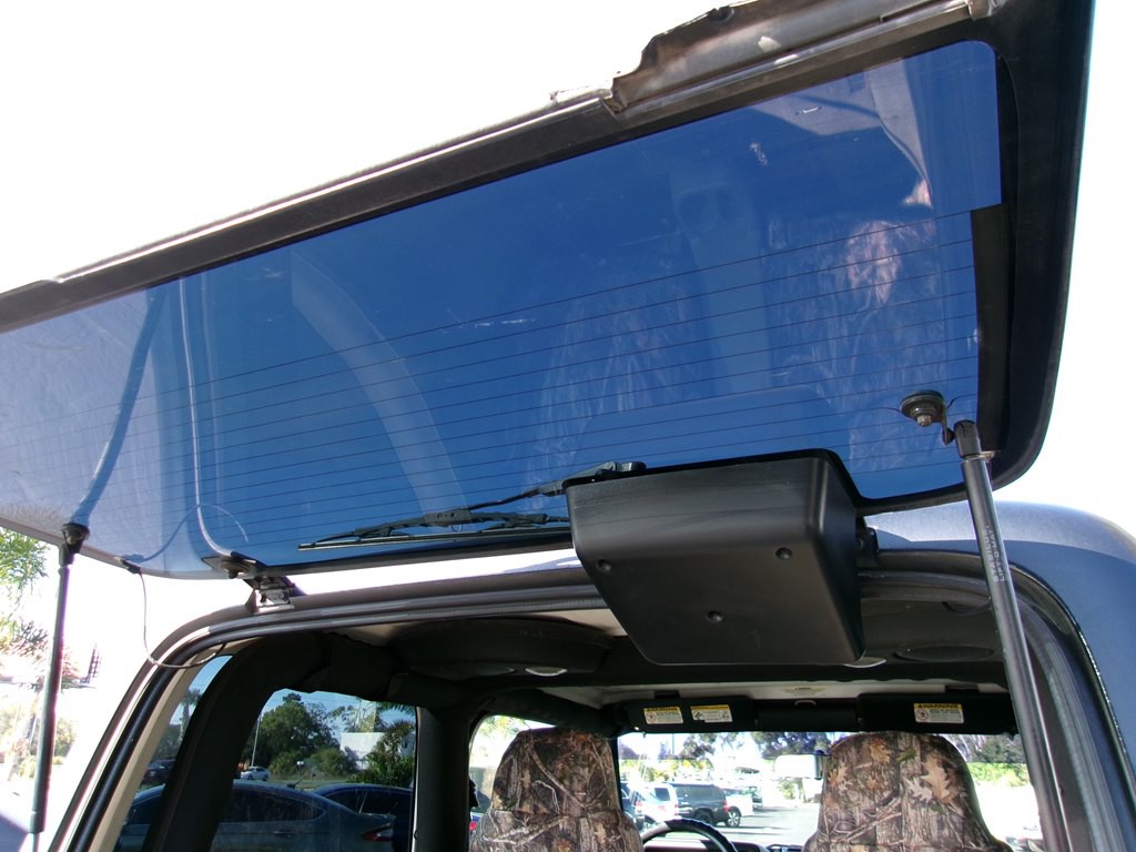 2005 Jeep Wrangler Image 46