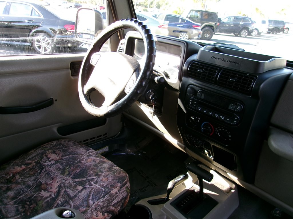 2005 Jeep Wrangler Image 54