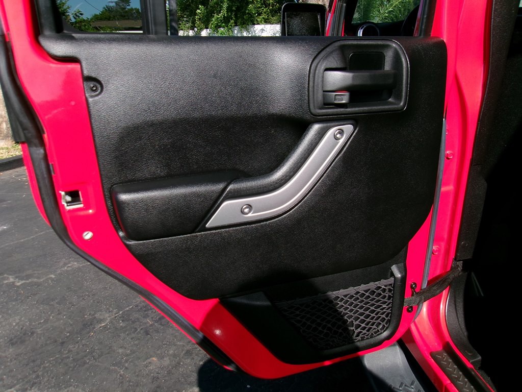 2015 Jeep Wrangler Unlimited Image 60