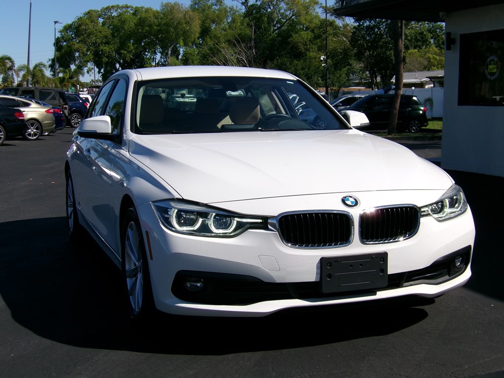 2018 BMW 3 Series Image 7