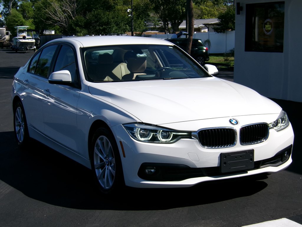 2018 BMW 3 Series Image 8