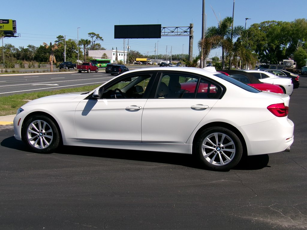 2018 BMW 3 Series Image 28