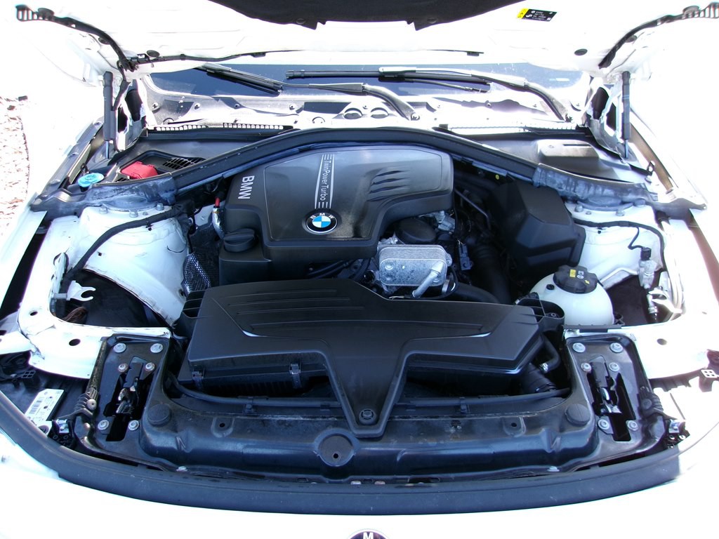 2018 BMW 3 Series Image 42