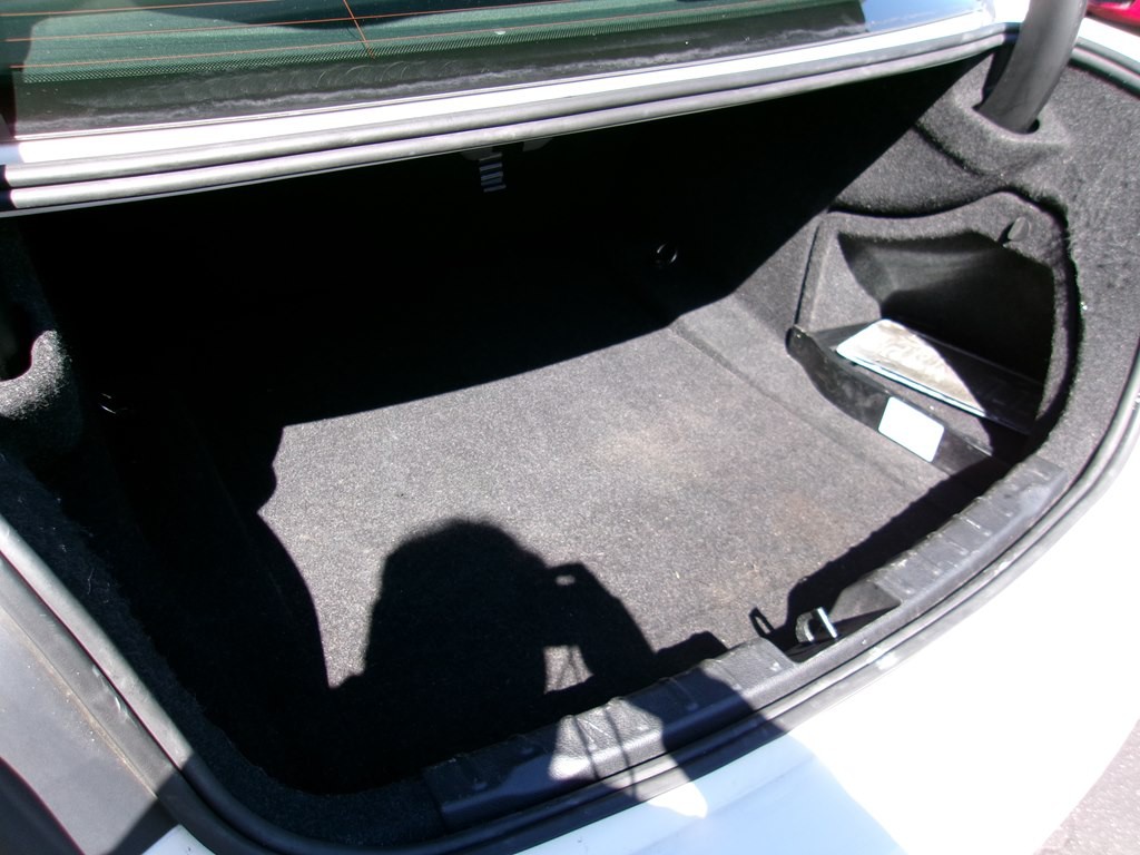 2018 BMW 3 Series Image 49