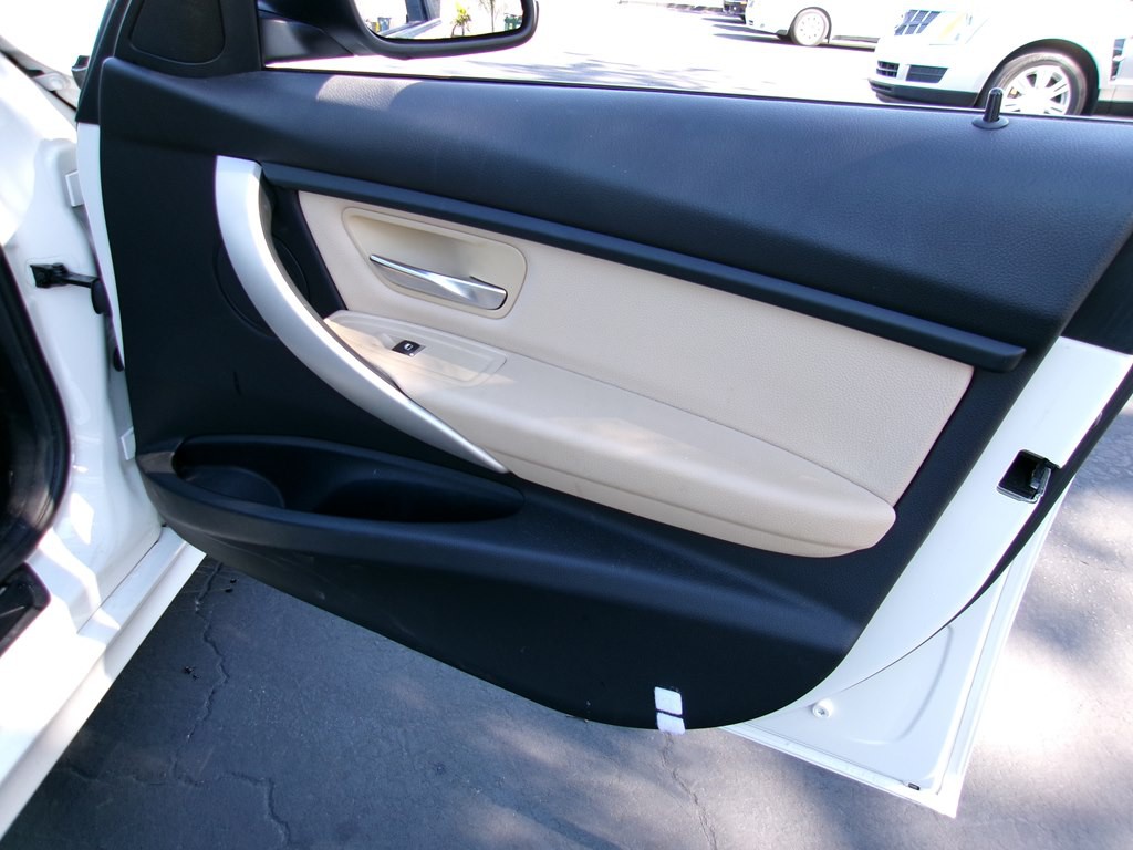 2018 BMW 3 Series Image 62