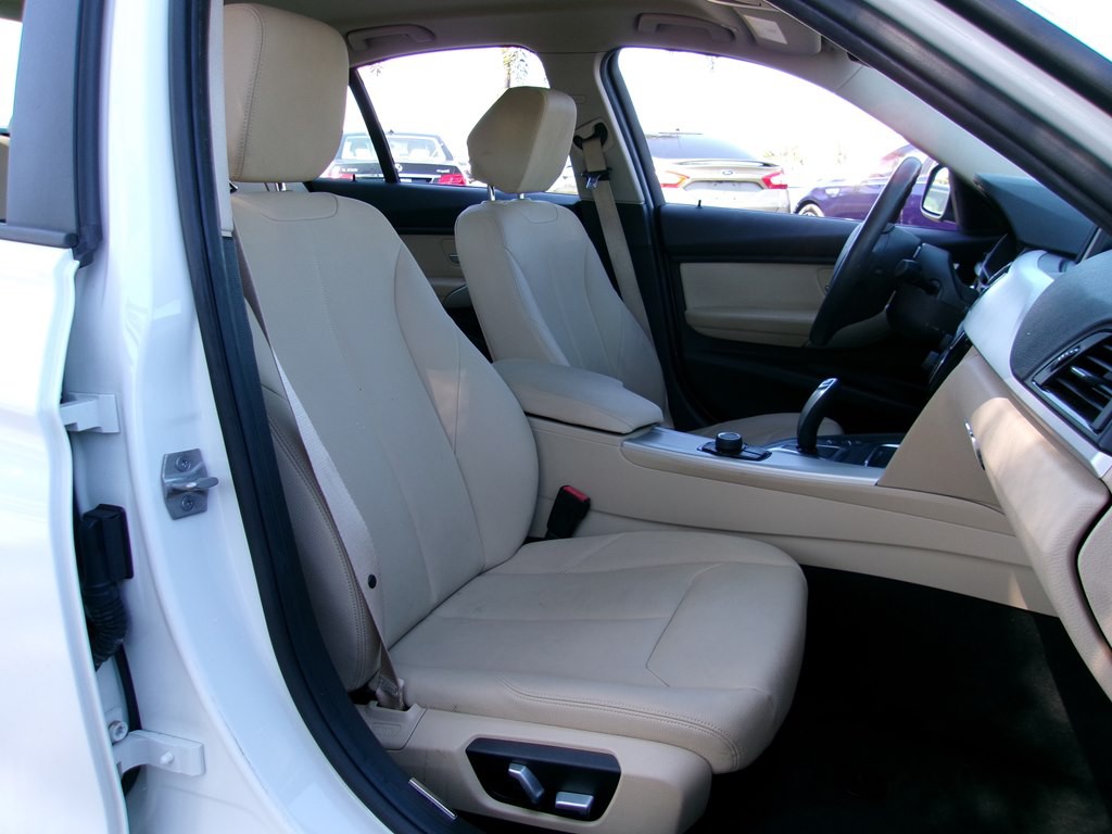 2018 BMW 3 Series Image 66