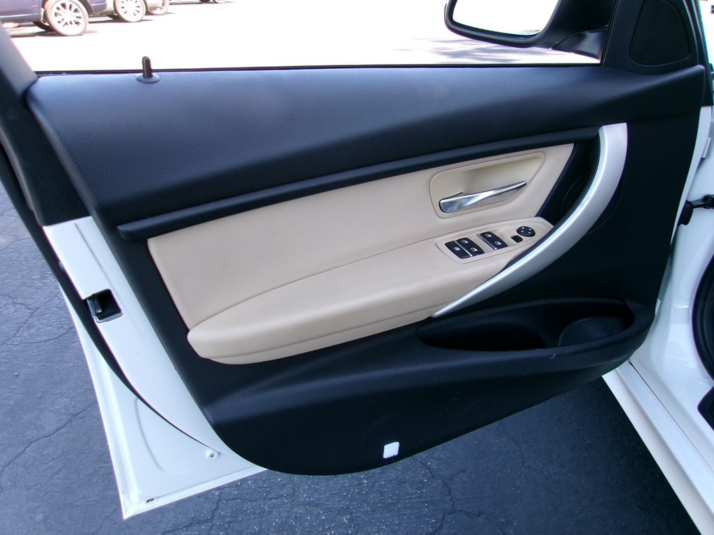 2018 BMW 3 Series Image 67