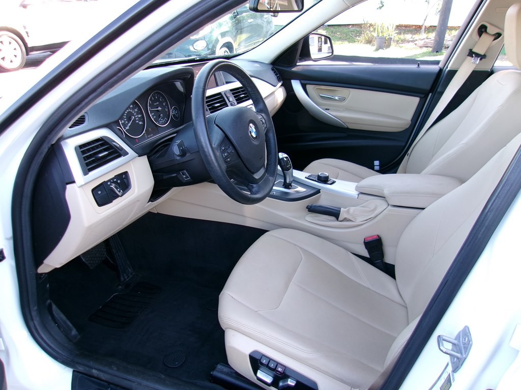 2018 BMW 3 Series Image 71