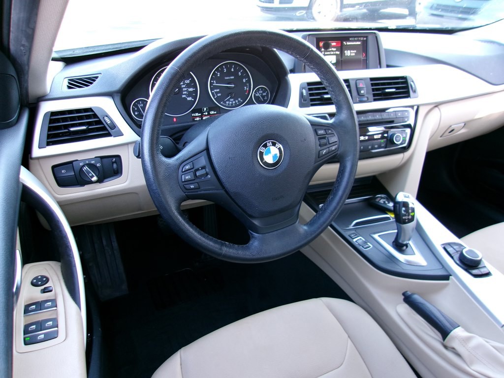 2018 BMW 3 Series Image 73