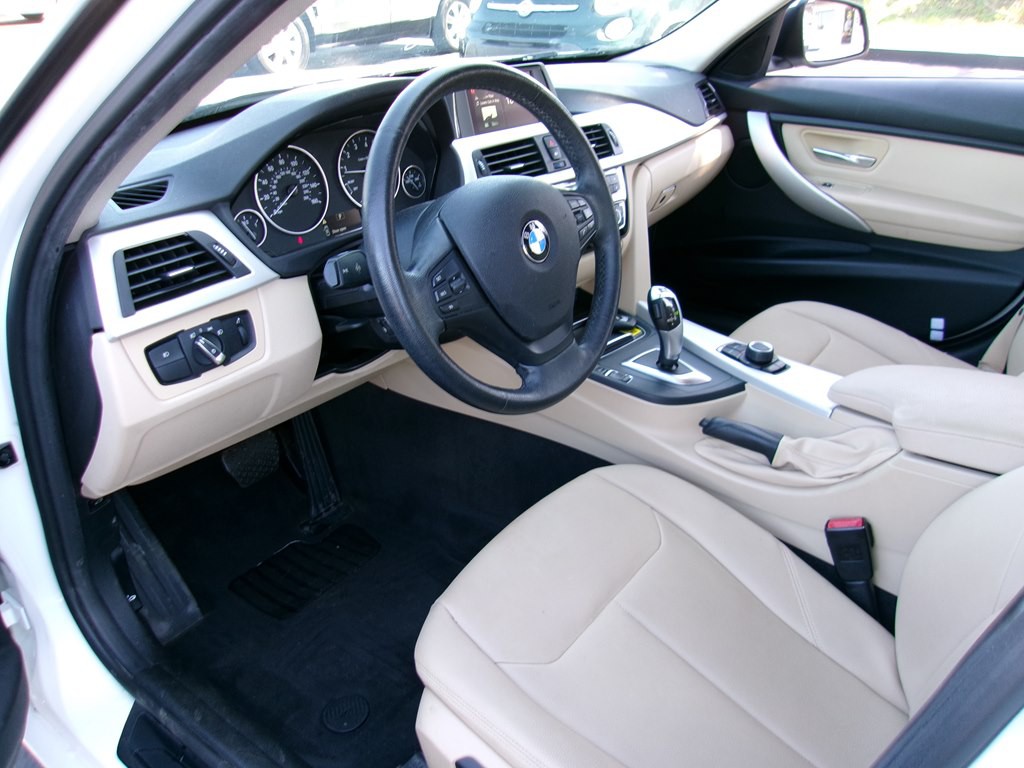 2018 BMW 3 Series Image 75