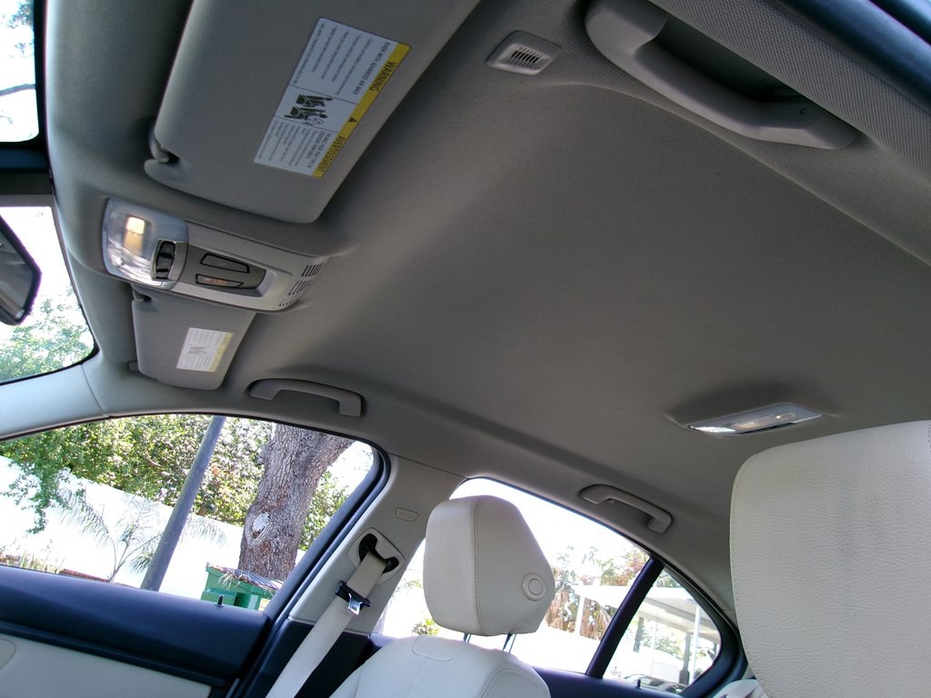 2018 BMW 3 Series Image 79