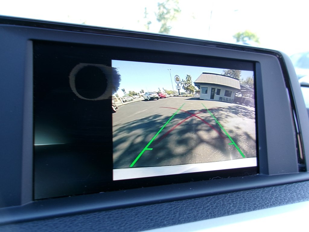 2018 BMW 3 Series Image 88