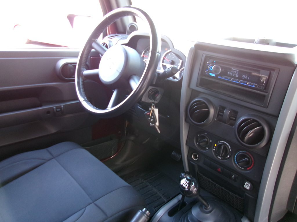 2010 Jeep Wrangler Image 51