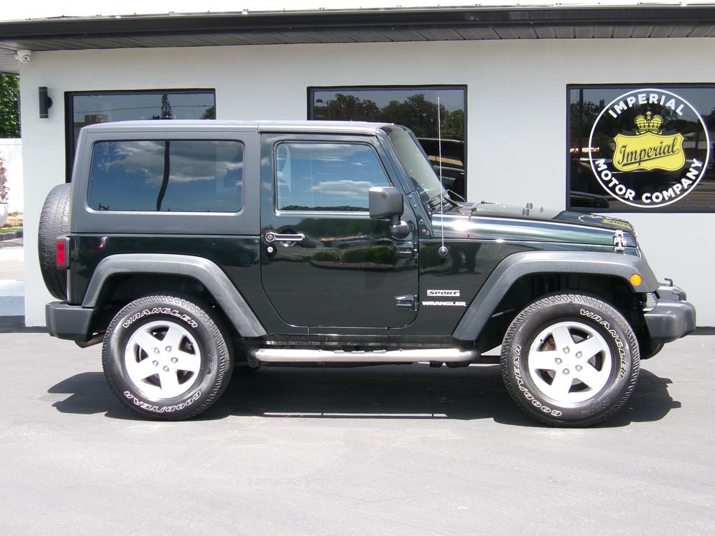 2012 Jeep Wrangler Image 13